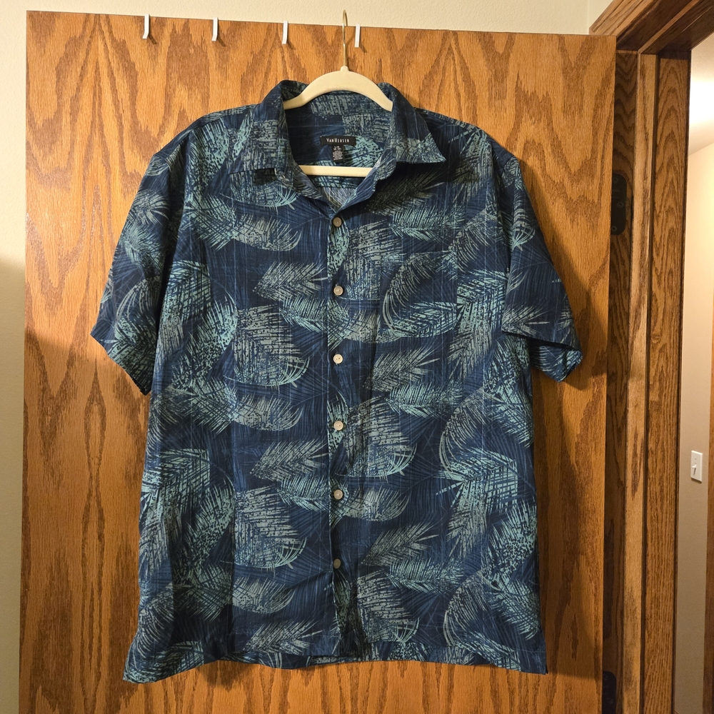 Van Heusen Navy Leaf Print Casual Shirt